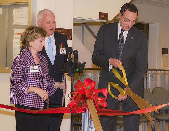 Susan Haight, Bob McDonald & Mayor Vincent Gray, October 2013