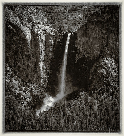 Yosemite B&W 2018