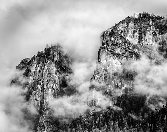 Yosemite B&W 2018